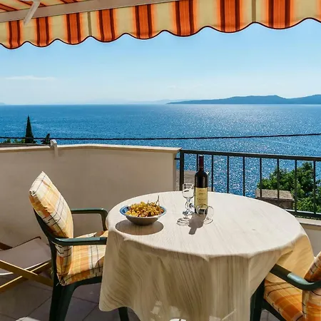 Apartamento Amila-pisak Pisak